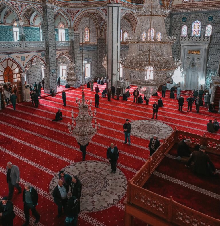 Les femmes sont-elles vraiment autorisées à assister à la mosquée?