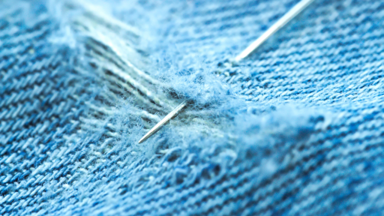 La prière est-elle valable si les vêtements ont un trou?