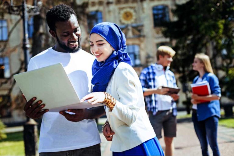 Sexe et notre jeunesse musulmane: il y a beaucoup à faire