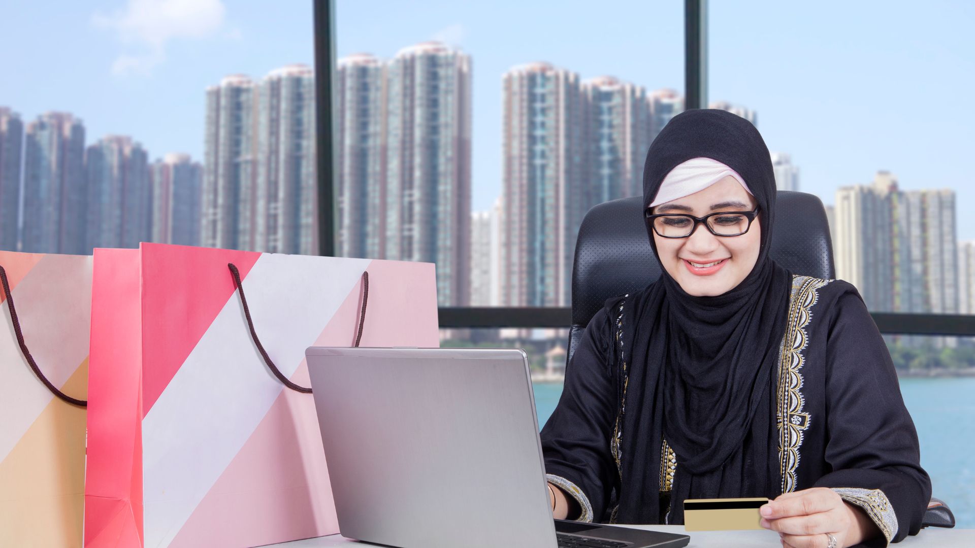 Dois-je avoir la permission de mon mari de dépenser mon argent?