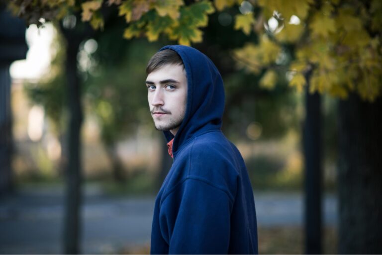 Ne vous inquiétez pas, Allah vous soutient