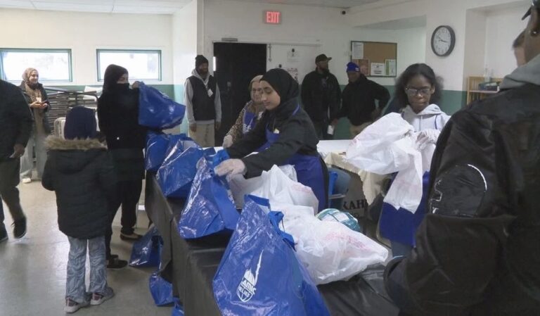 Une œuvre caritative apporte de la joie à des centaines de personnes à Rochester avec un concours annuel de dinde