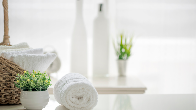 Devez-vous raser les poils pubiens après vos règles ?