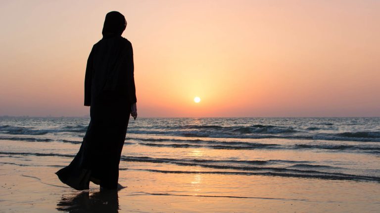 J'ai peur de mon hijab : je veux l'enlever !

