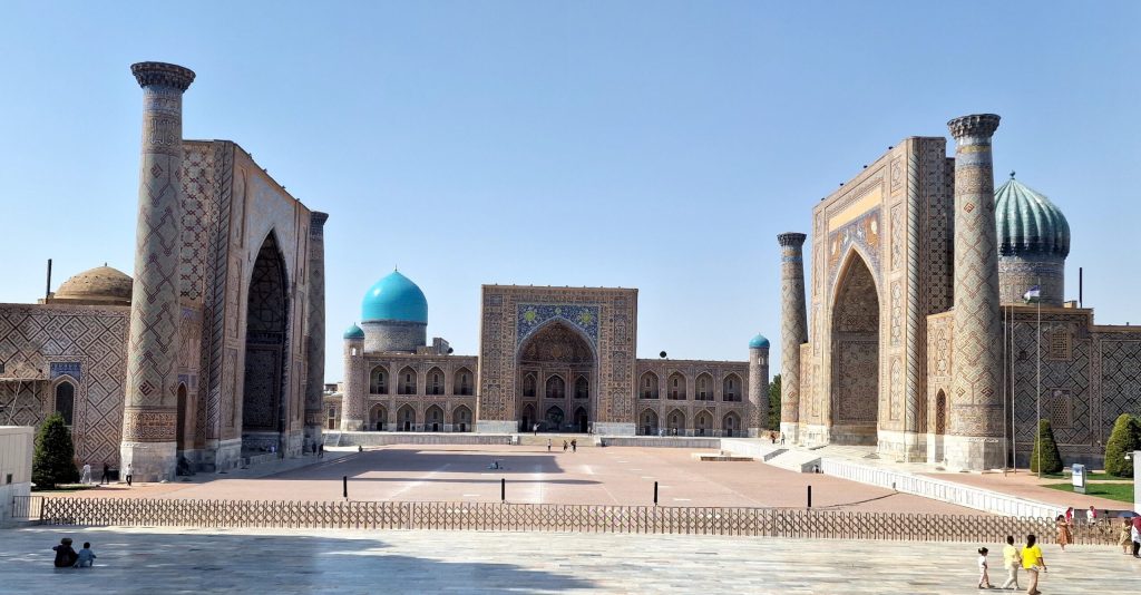 L’Ouzbékistan après les Soviétiques : entre renouveau islamique et contrôle étatique